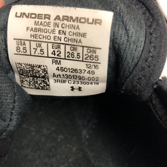 Tennis Shoes - Picture 4 of 5